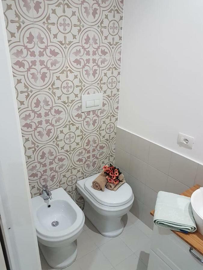 Affitta Camere Da Nonna Maria Lesina Exterior photo