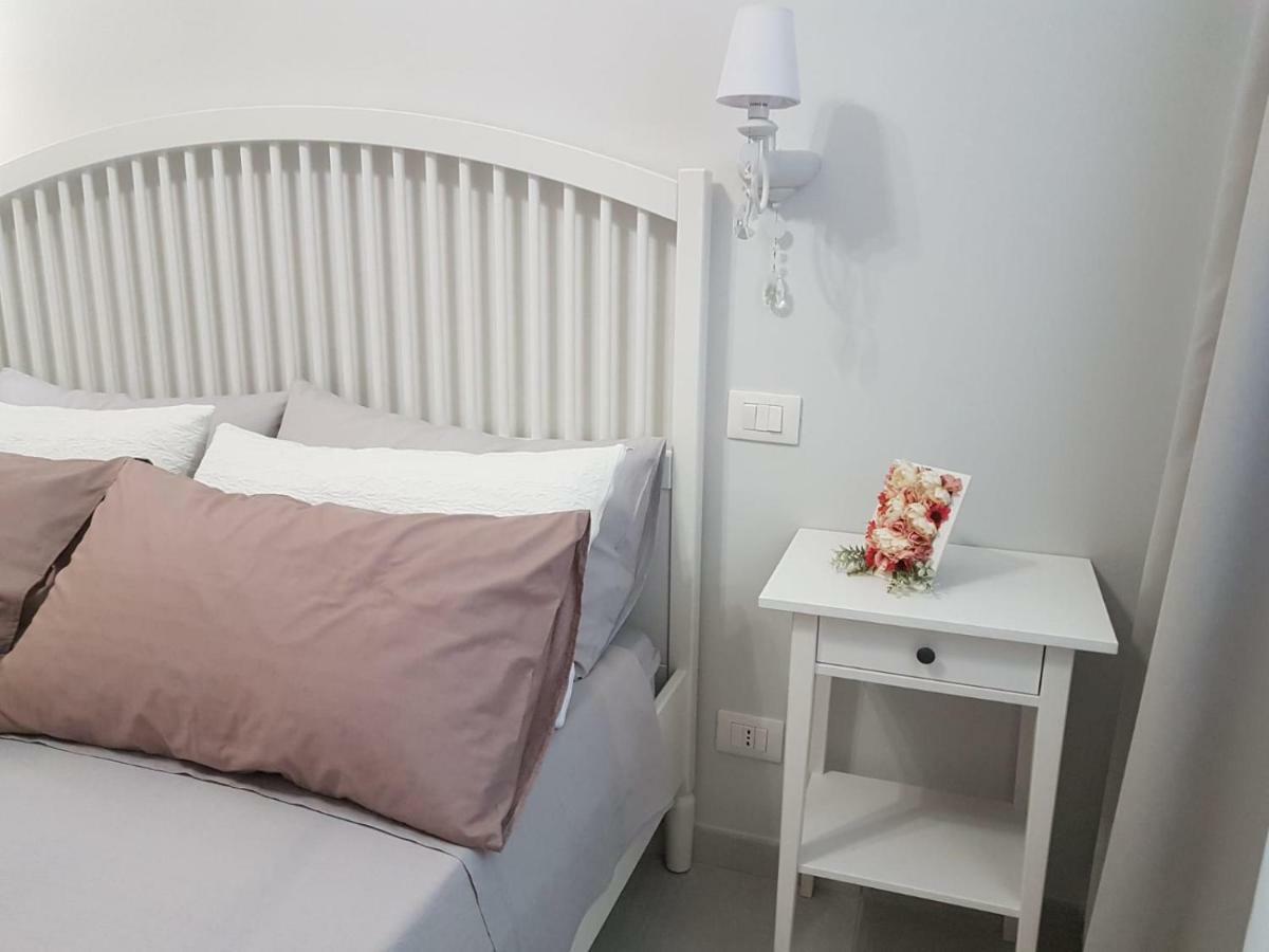 Affitta Camere Da Nonna Maria Lesina Room photo